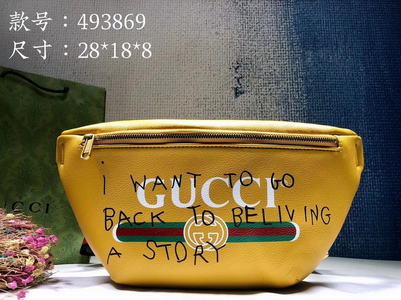 Gucci Handbags 899